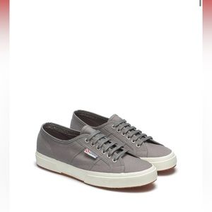 Superga Sneakers Size 8 Color Grey Sage